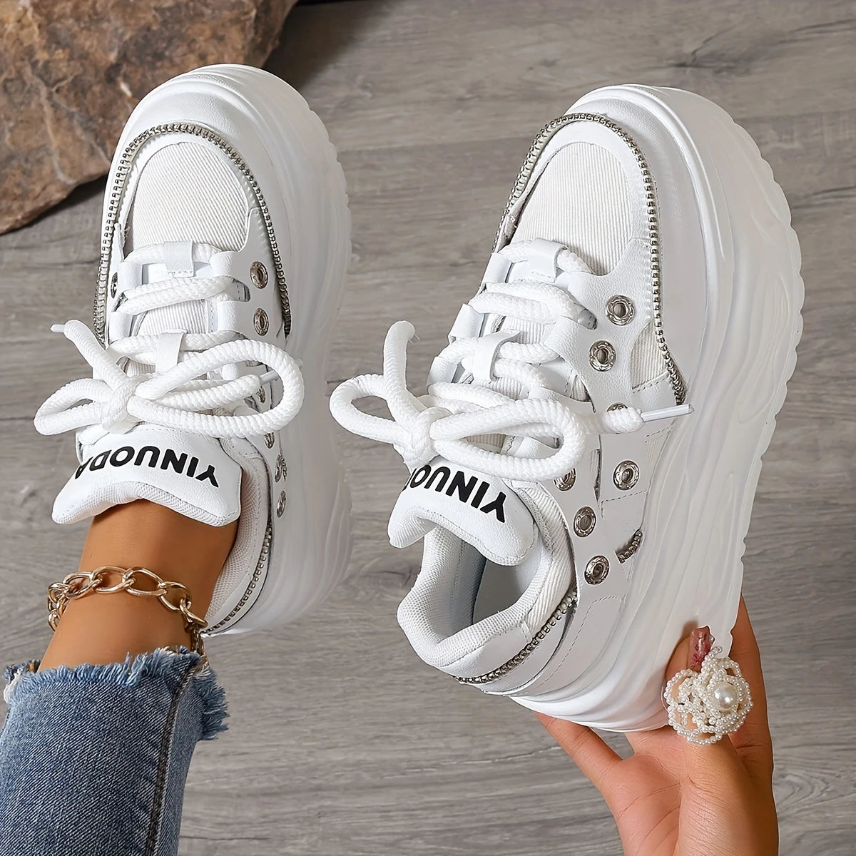 Powerful Steps with 8 cm Heeled Shoes at the Peak of Elegance