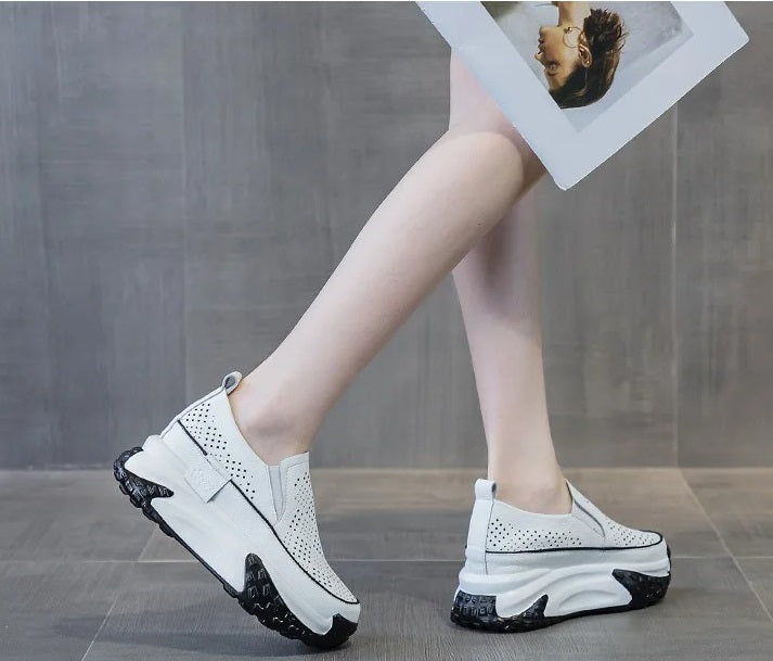 YAZA ÖZEL BOY UZATAN KONFOR: 7 CM TOPUKLU PLATFORM MUCİZESİ
