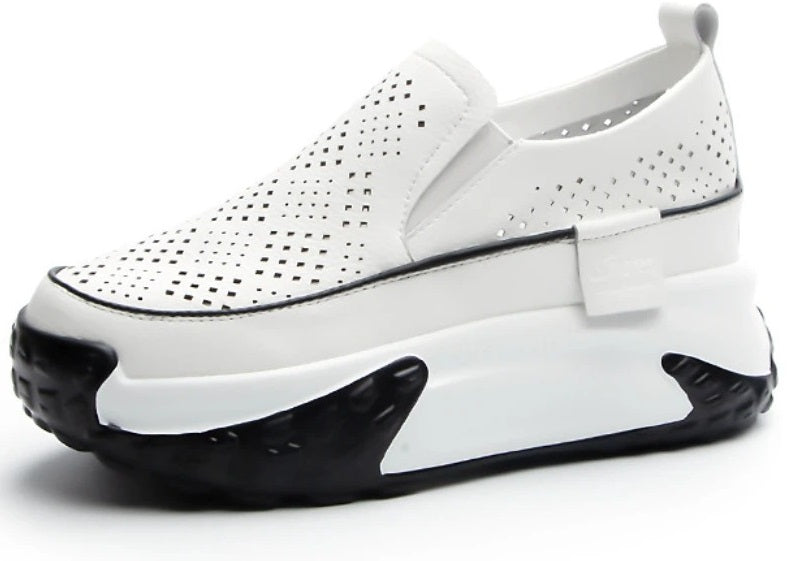 YAZA ÖZEL BOY UZATAN KONFOR: 7 CM TOPUKLU PLATFORM MUCİZESİ
