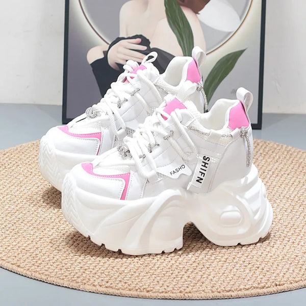 12 cm Kadın Platform Ayakkabı – Şıklık ve Yükseklik Bir Arada!