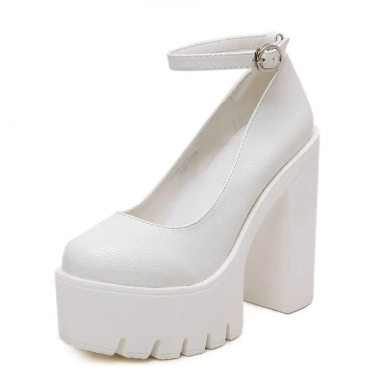 High Elegance: 14 cm Platform Classic Shoes