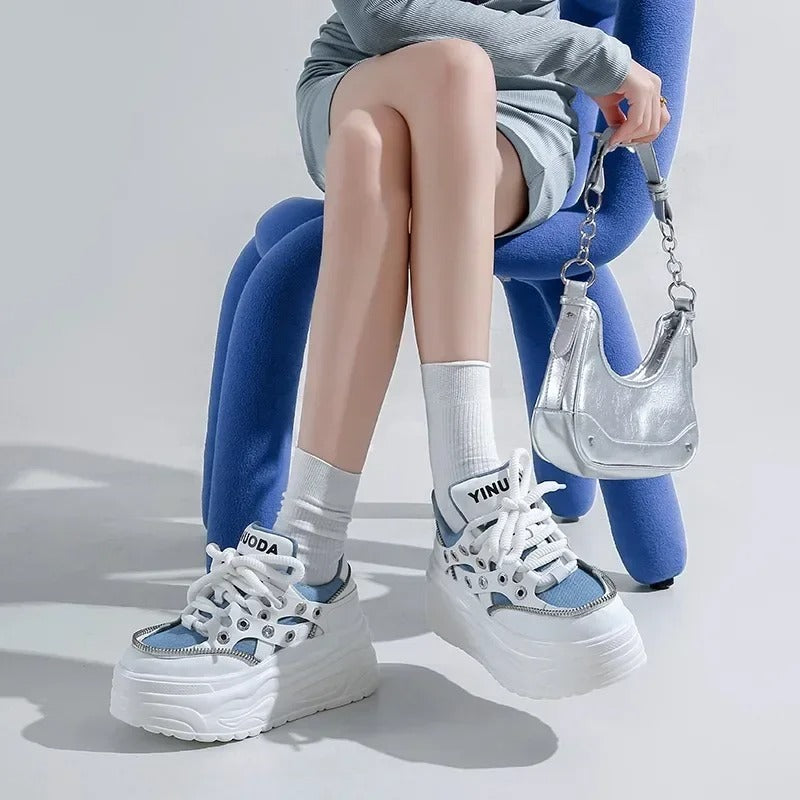 Powerful Steps with 8 cm Heeled Shoes at the Peak of Elegance