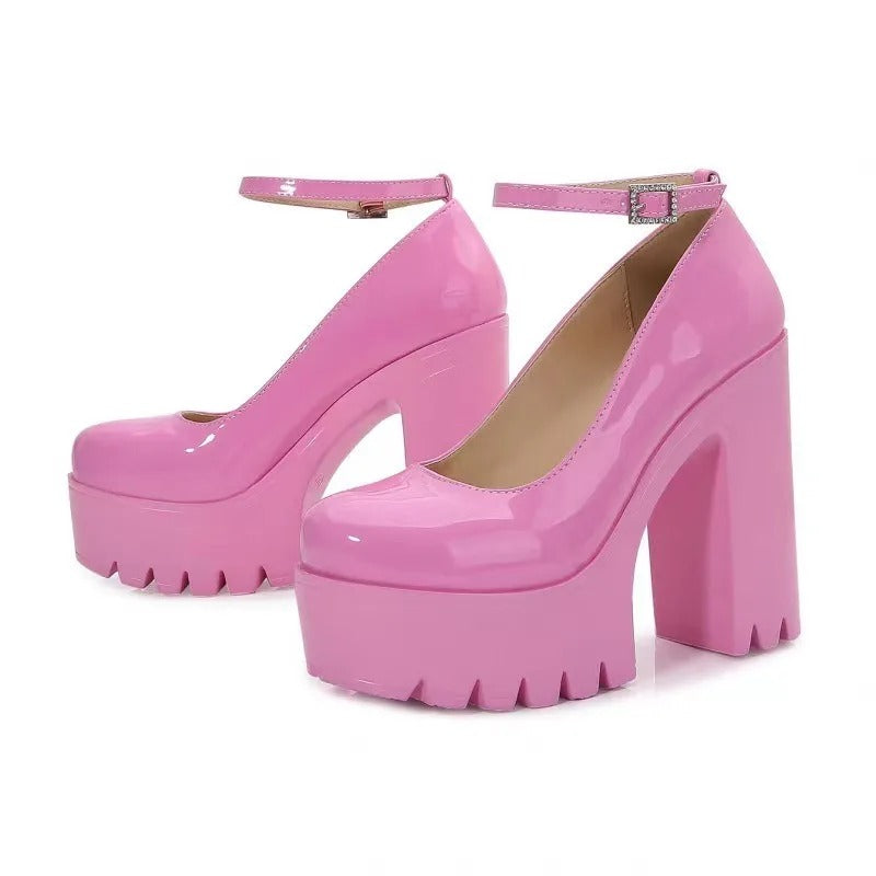 High Elegance: 14 cm Platform Classic Shoes